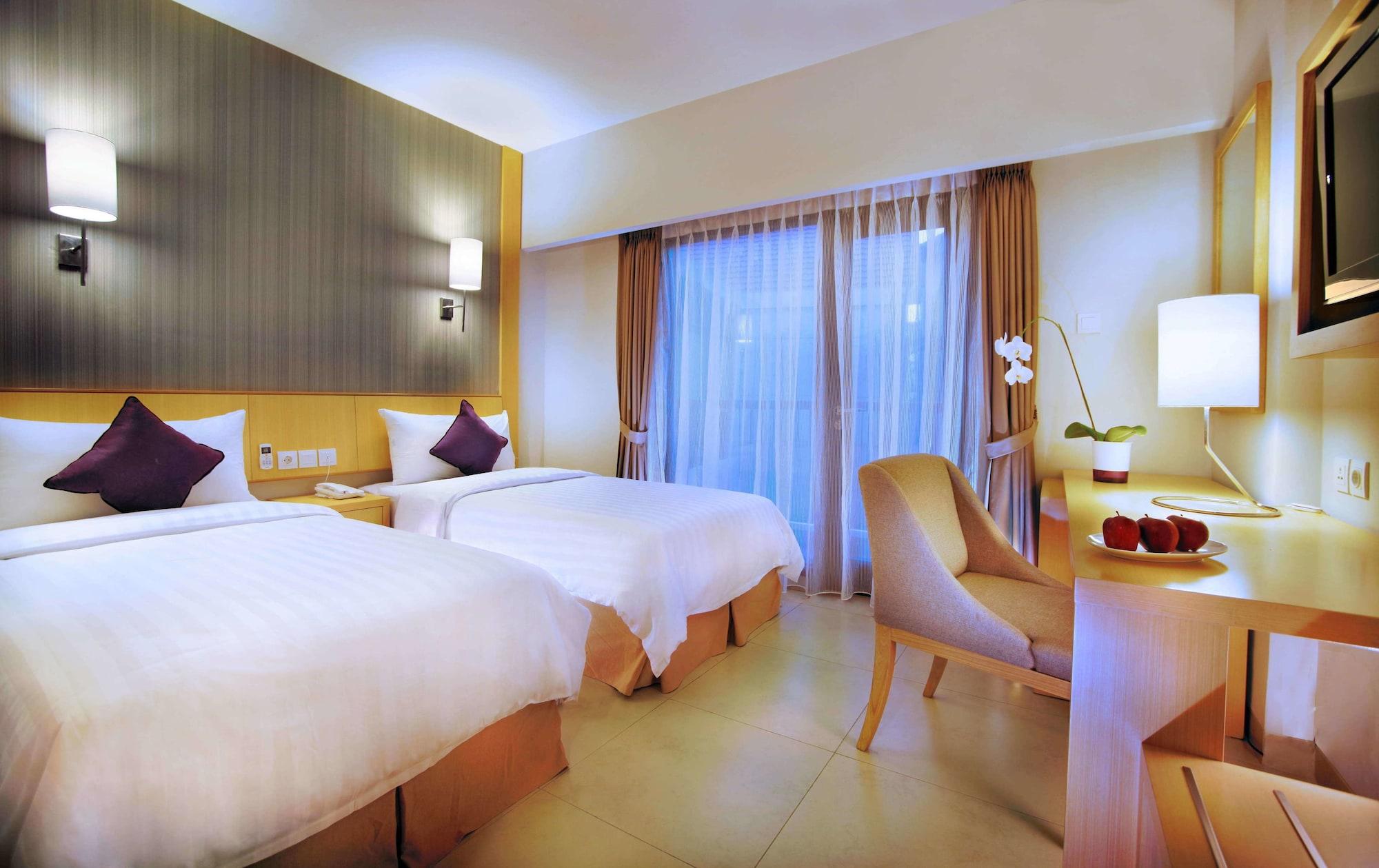 Quest Hotel Kuta By Aston Zewnętrze zdjęcie