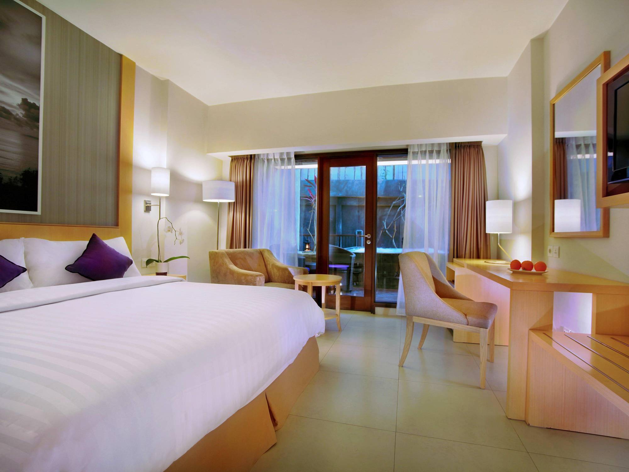 Quest Hotel Kuta By Aston Zewnętrze zdjęcie