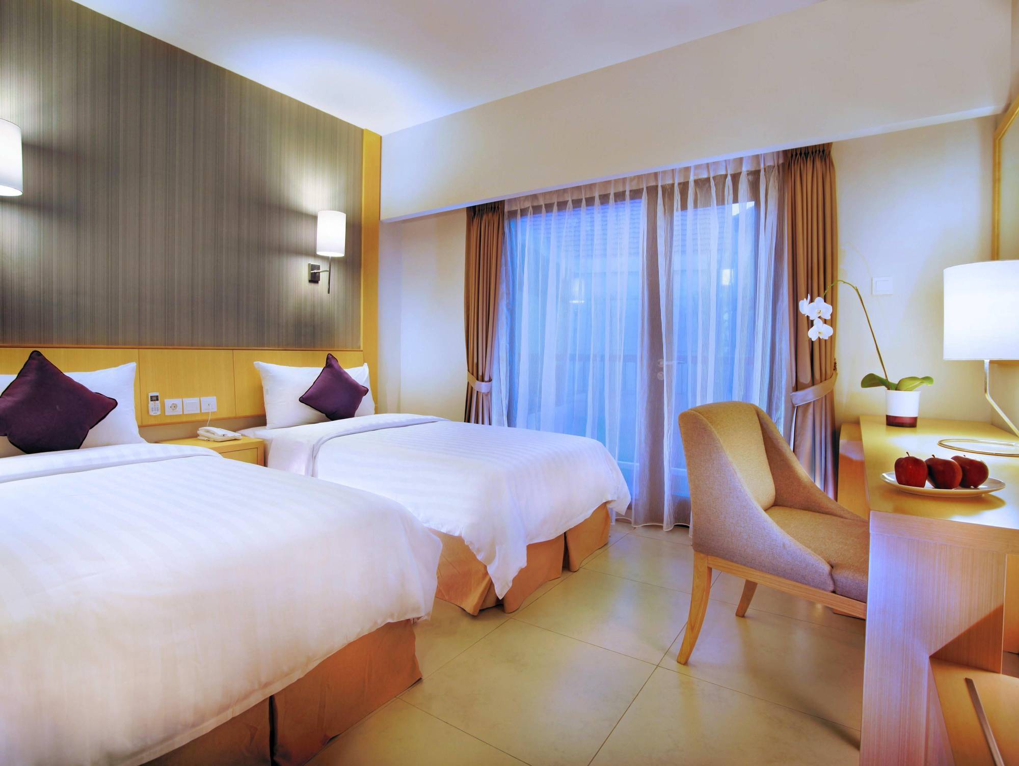 Quest Hotel Kuta By Aston Zewnętrze zdjęcie