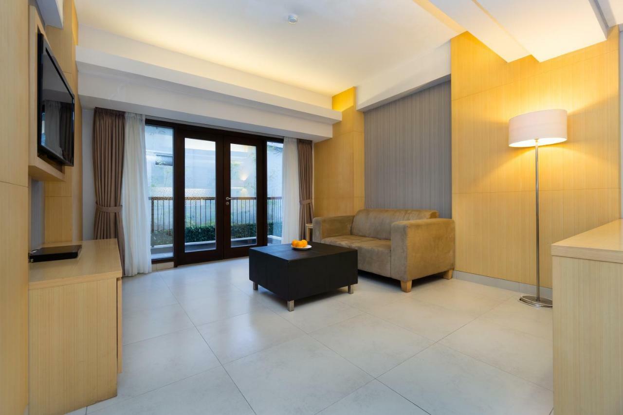 Quest Hotel Kuta By Aston Zewnętrze zdjęcie